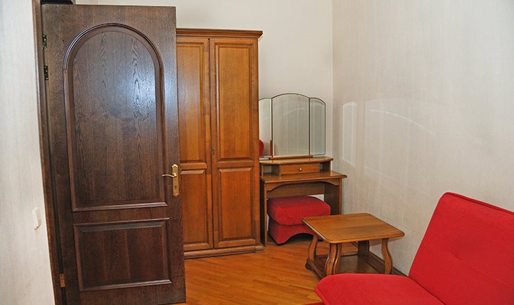 Фото номера («Беларусь» санаторий) - Стандартный 3-местный 3-комнатный в Главном корпусе (*0,81)