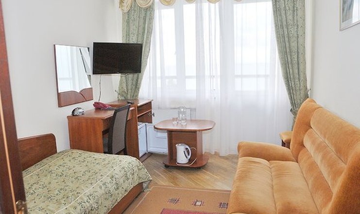Фото номера («Беларусь» санаторий) - Стандарт 2-местный 1-комнатный 0,75 8 этаж, вид на море Приморский корпус