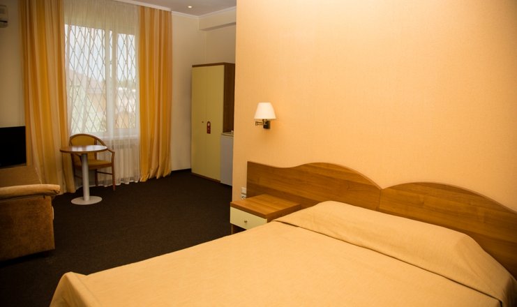 Фото номера («Вилла Бавария» отель) - Стандартный 2-местный Плюс без балкона