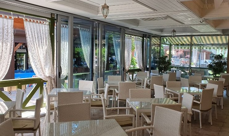 Фото отеля («Афалина» туристический комплекс) - Кафе