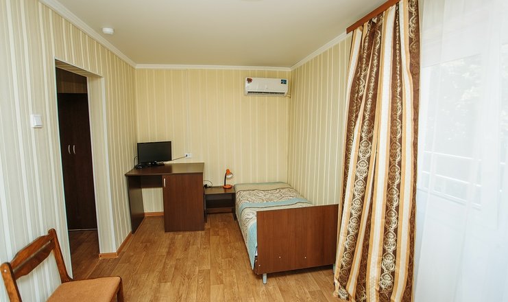 Фото отеля («Аврора» санаторий) - Стандартный 2-местный 1-комнатный корпус 3