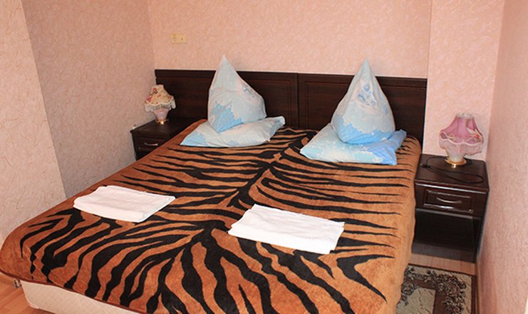 Фото отеля («Аврора» санаторий) - Стандарт 2-местный 1-комнатный корпус 3