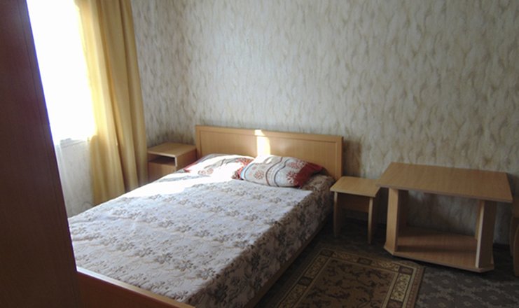 Фото отеля («Баргузин» база отдыха) - 3-местный 1 категории
