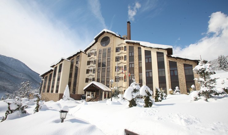Фото отеля («Беларусь» комплекс отдыха) - Внешний вид. Зима