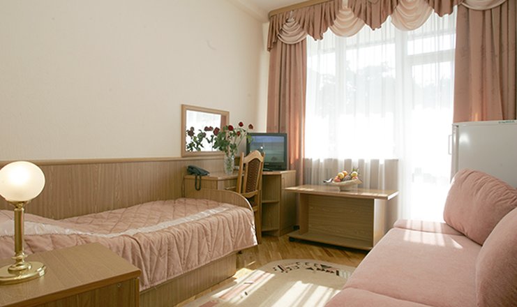 Фото отеля («Беларусь» санаторий) - Стандарт 1-местный к. Приморский 0,76