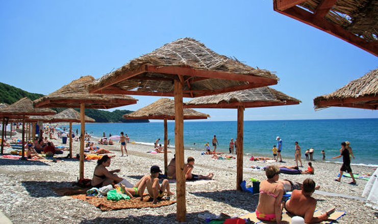 Фото отеля («Черномор» гостиница) - Пляж