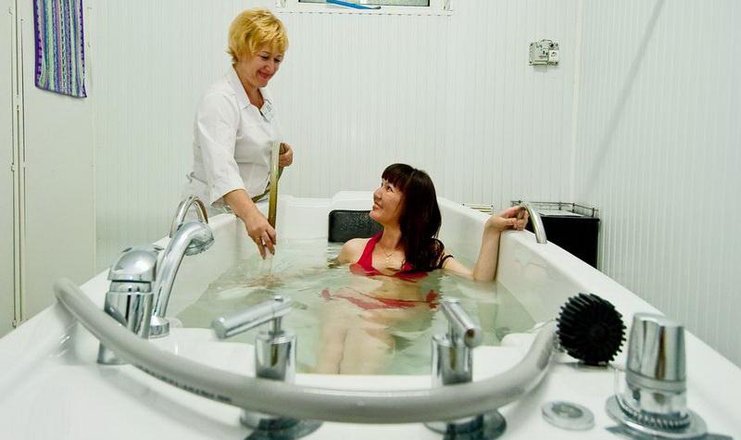 Фото отеля («Голубая волна» санаторий) - Ванна - подводный душ-массаж