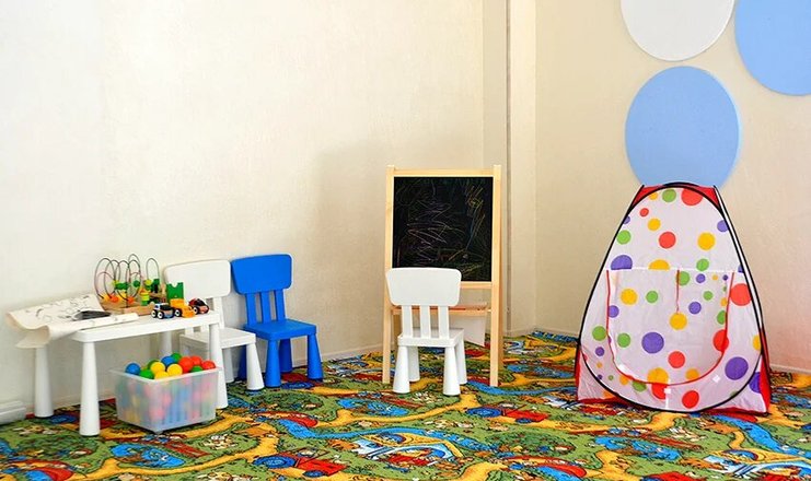Фото отеля («Гелиопарк Аква» отель) - Детская комната