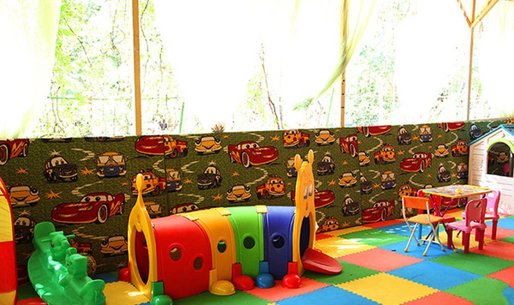 Фото отеля («Каньон» база отдыха) - Детская комната