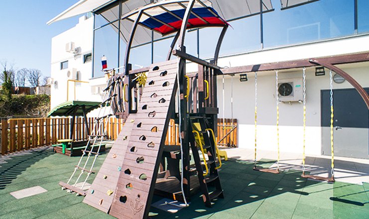 Фото отеля («Лавикон» апарт-отель) - Детская игровая площадка