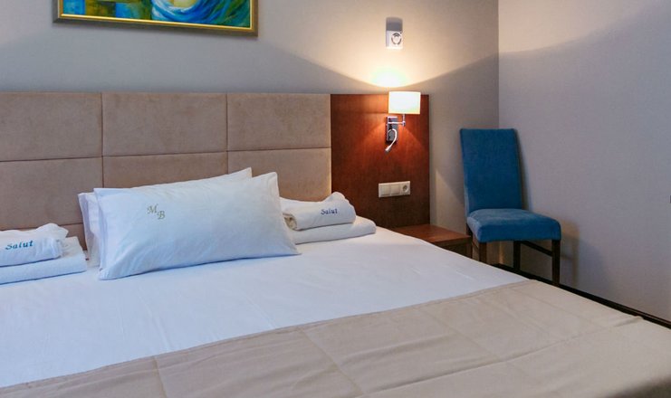 Фото отеля («Мыс Видный» санаторий) - Полулюкс 2-местный 2-комнатный с двуспальной кроватью