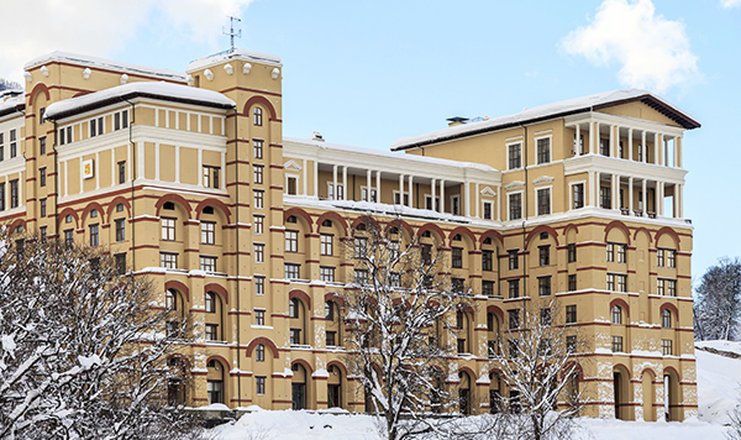 Фото отеля («Novotel Resort Krasnaya polyana Sochi» отель) - Внешний вид