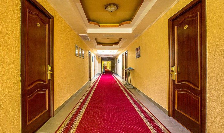 Фото отеля («Олеся» отель) - Коридор