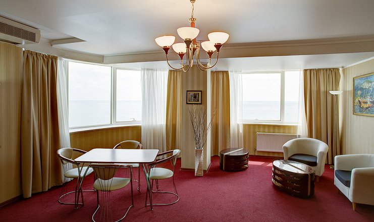 Фото отеля («Панорама» гостиница) - Люкс 2-местный 2-комнатный Улучшенный