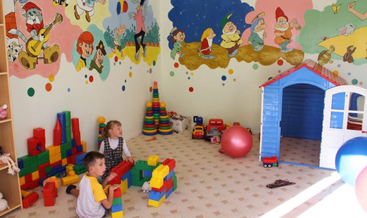 Фото отеля («Парус» санаторий) - Детская комната
