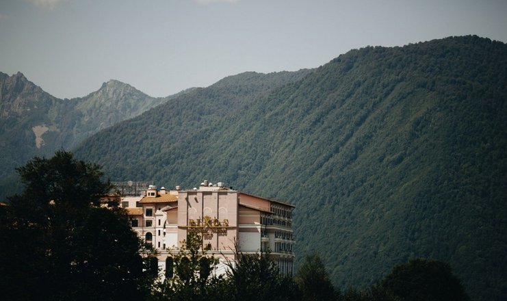 Фото отеля («Rixos Красная Поляна Сочи» отель) - Внешний вид
