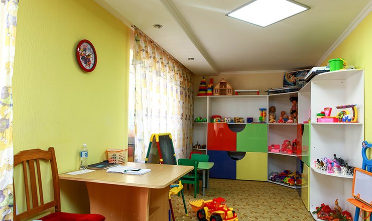 Фото отеля («Урал» пансионат) - Детская комната