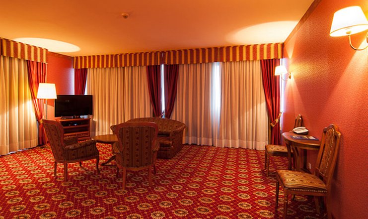 Фото отеля («Молния Ямал» курортный комплекс) - Люкс 2-местный 2-комнатный корпус 2