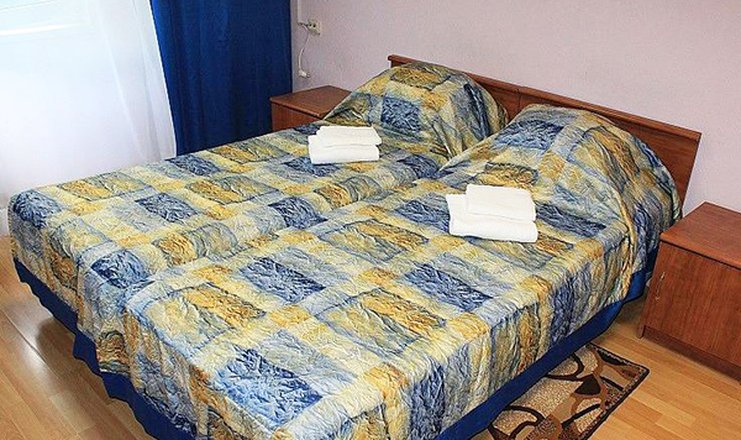 Фото отеля («Янтарь» санаторий) - Стандарт 2-местный 2-комнатный (корпус №1,2 )