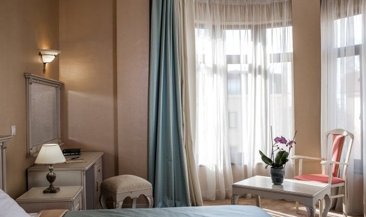 Фото отеля («Золотой колос» санаторий) - Коттедж 5-местный с 3 спальнями