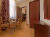 «Черноморская» комплекс малых гостиниц - предварительное фото Семейный 4-местный 3-коматный с видом на море с балконом с доп. местом