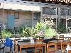 «Вилла Журавли» отель - предварительное фото Обеденный зал кафе Журавли