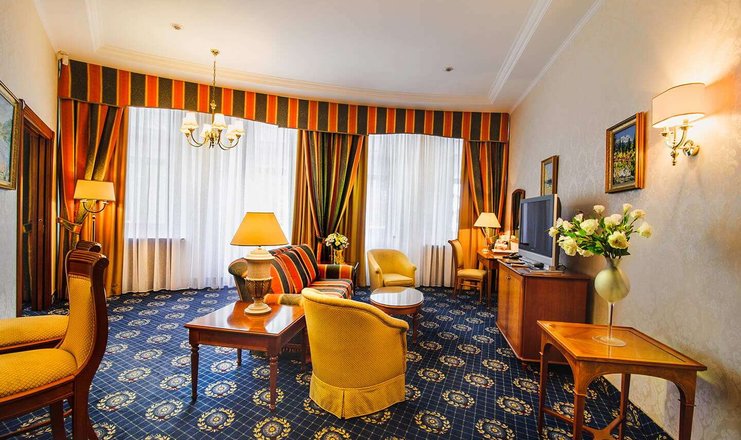 Фото номера («Ореанда» гостиница) - Апартаменты Голицын 2-местные 3-комнатные