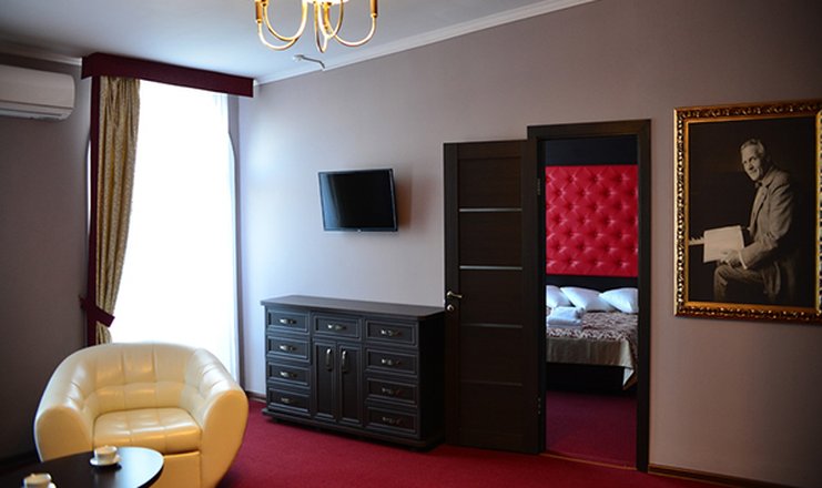 Фото отеля («Гранд Астория» отель) - Suite 2-местный 2-комнатный Шаляпин