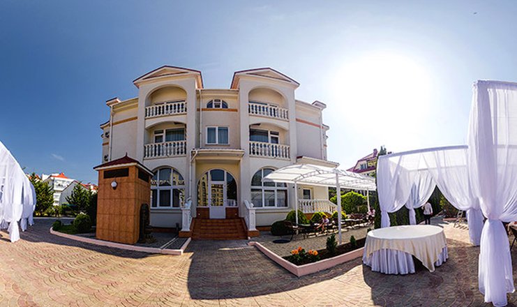 Фото отеля («Атриум Кинг Вэй» гостиница) - Внешний вид панорама