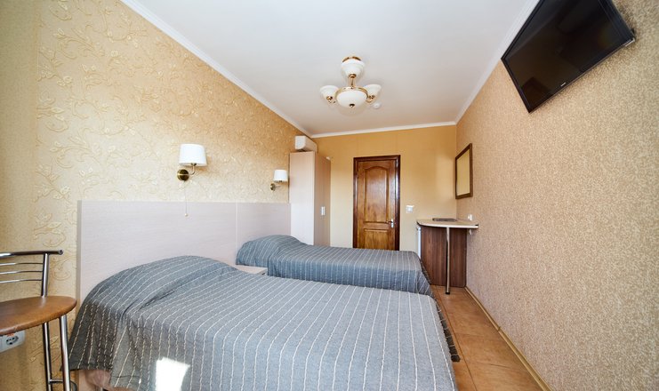 Фото отеля («Башня» гостевой дом) - Стандартный 2-местный с двумя раздельными кроватями