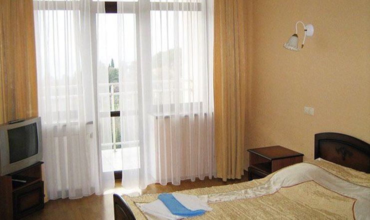 Фото отеля («Белоруссия» санаторий) - Джуниор сюит 2-комнатный 2-местный №16 корпус №5