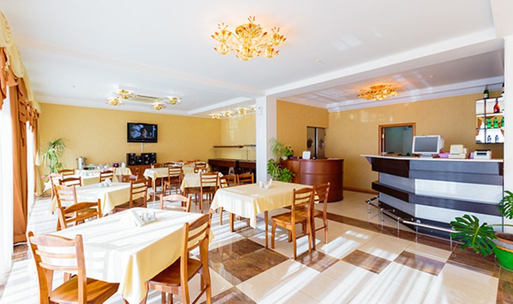 Фото отеля («Белый Грифон» гостиничный комплекс) - Ресторан
