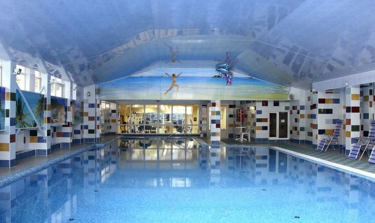 Фото отеля («Бристоль» отель) - Крытый бассейн