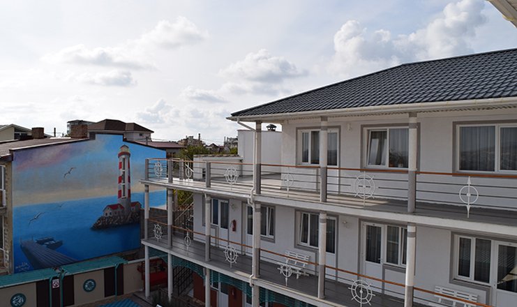 Фото отеля («Два Маяка» гостевой дом) - Фасад