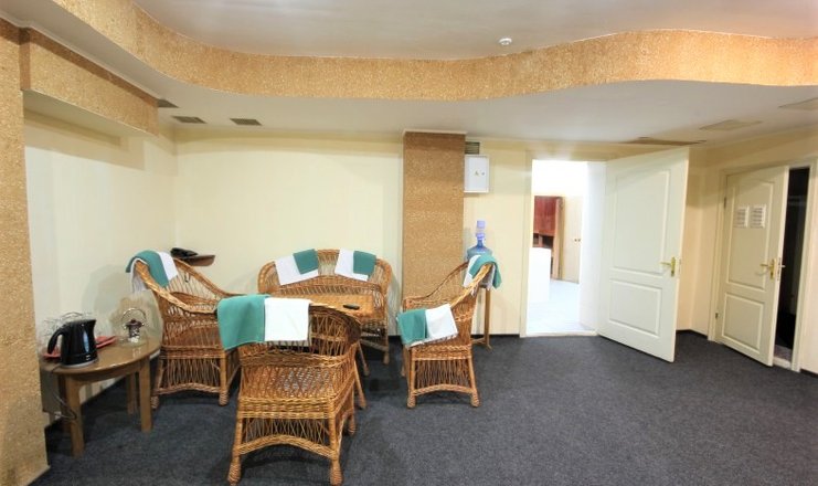 Фото отеля («Форум» отель) - Комната отдыха в сауне