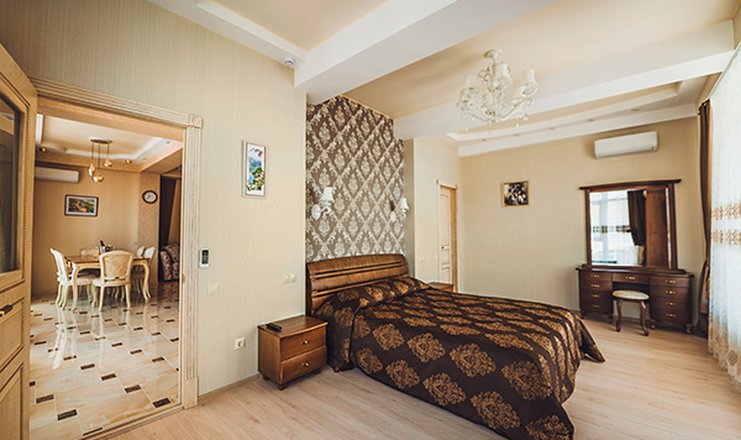 Фото отеля («ИваМария» курортный комплекс) - Апартаменты премиум 4-местные 3-комнатные
