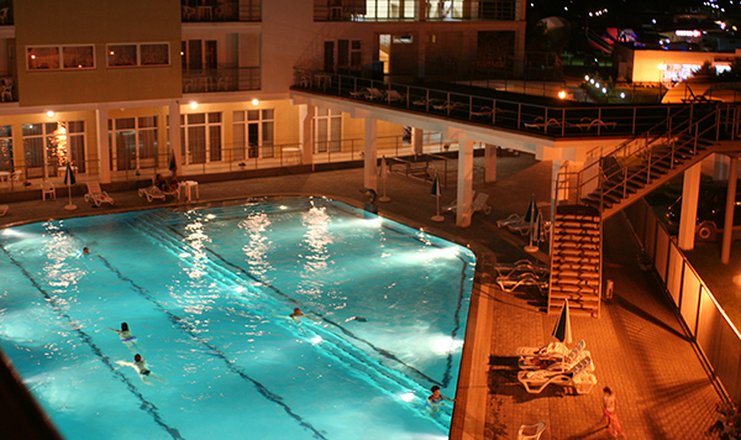 Фото отеля («Капля Моря» туристско-оздоровительный комплекс) - Открытый бассейн