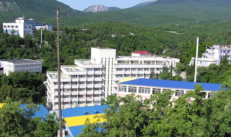 Фото отеля («Киев» санаторий) - Вид сверху корпус 5 и корпус 1