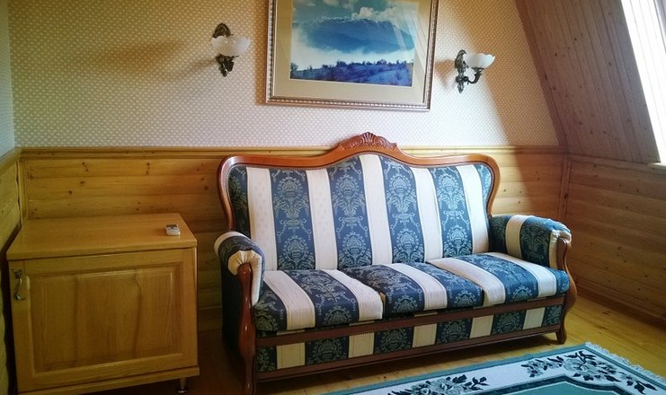 Фото отеля («Князь Голицын» гостиный двор) - Люкс Голицын 2-уровневый
