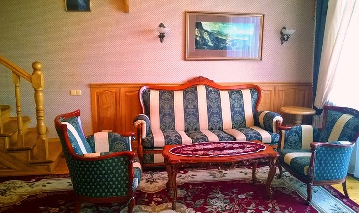 Фото отеля («Князь Голицын» гостиный двор) - Каминный люкс 2-уровневый