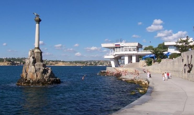 Фото отеля («Крым» гостиничный комплекс) - Памятник затопленным кораблям