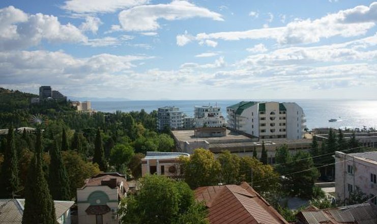 Фото отеля («Крым» отель) - Вид из отеля
