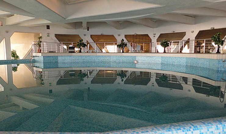 Фото отеля («Курпаты» санаторий) - Крытый бассейн