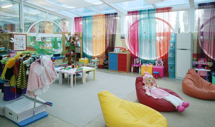 Фото отеля («Море СПА Резорт» отель) - Детская комната