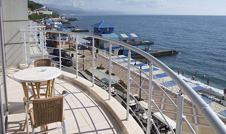Фото отеля («Морской» отель) - Вид с балкона номера люкс