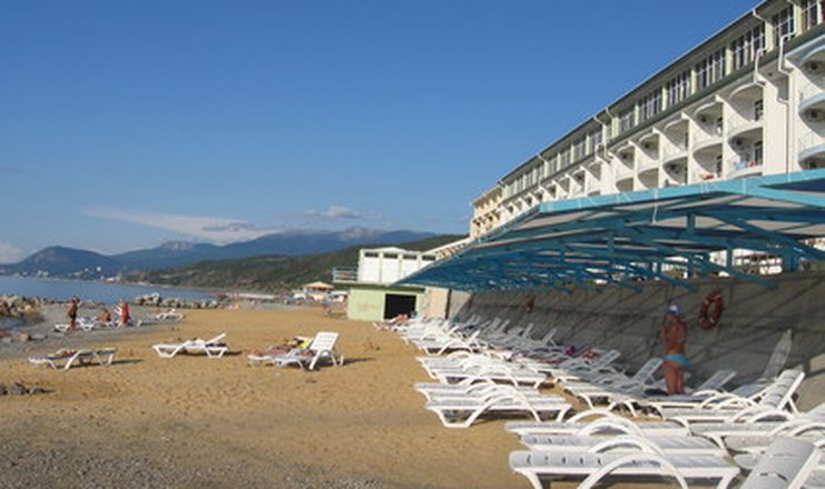 Фото отеля («Морской» отель) - Пляж