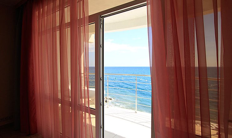 Фото отеля («Морской» отель) - Вид с балкона Люкс 2-местный 1-комнатный Морской