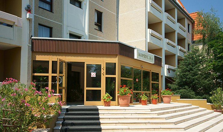 Фото отеля («Приморье» тоск) - Вход в корпус №1