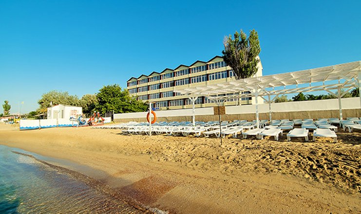 Фото отеля («Реаль» отель) - Пляж парк-отеля «Романова»