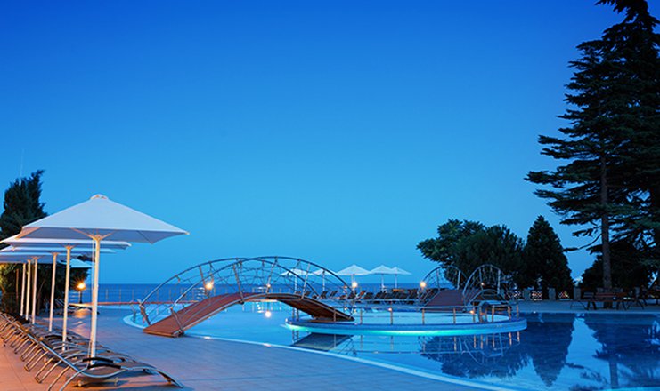Фото отеля («Ривьера Санрайз» отель) - Открытый бассейн